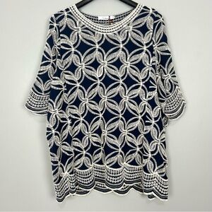 Solitaire Embroidered Scalloped Tunic Top Women’s Size 1X Short Sleeves Boho